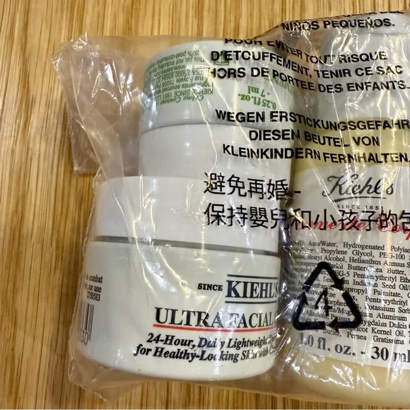 NEW Kiehl's Anti-aging Skincare Set - Picture 4 of 5